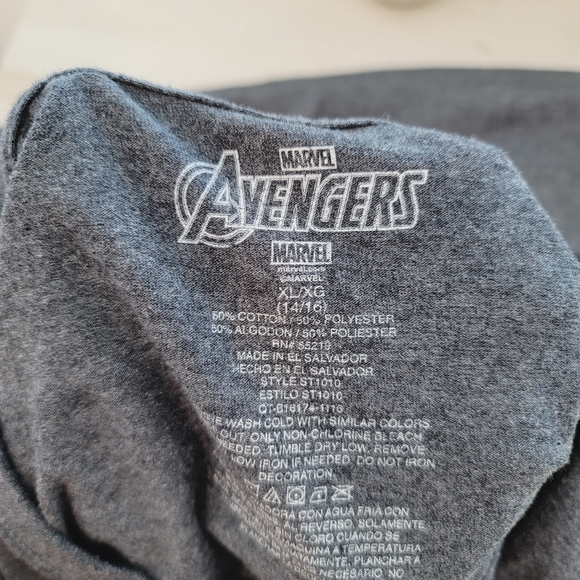 💕 Marvel Avengers Gray Graphic Tee Size XL 14-16 - Picture 2 of 8